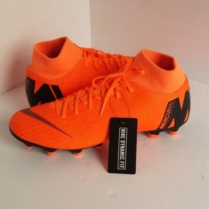 Nike Mercurial Superfly VI Academy FG / MG Soccer